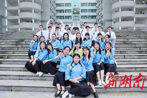 考研录取率90%!太阳成集团tyc33455cc这个“学霸班级”,强!